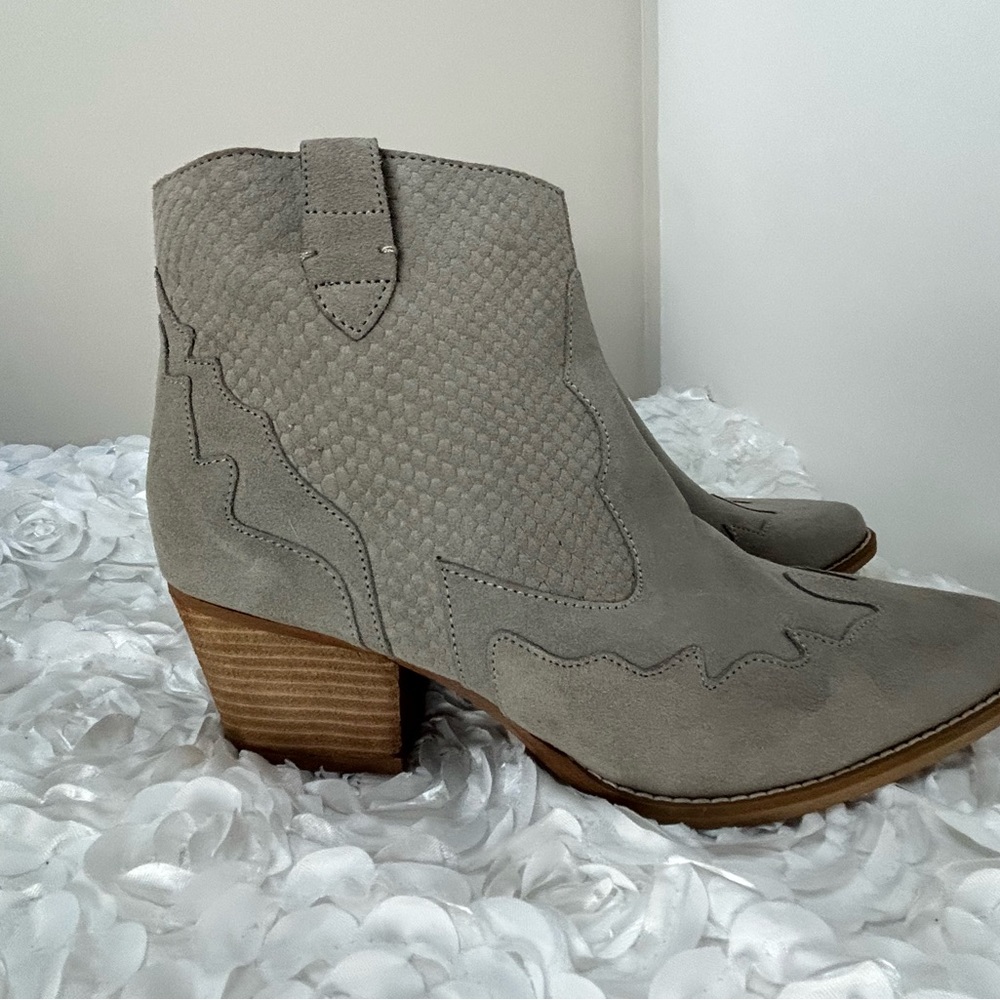 Matisse Daphne Tan Leather Western Ankle Boots 10M NWOT - Picture 3 of 9